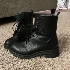 Black, MIA combat boots. Very gently worn!